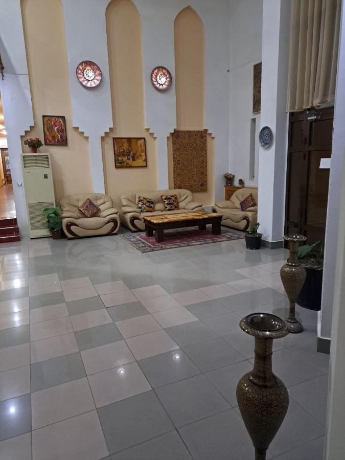 Karavan Hotel Buxoro Luaran gambar